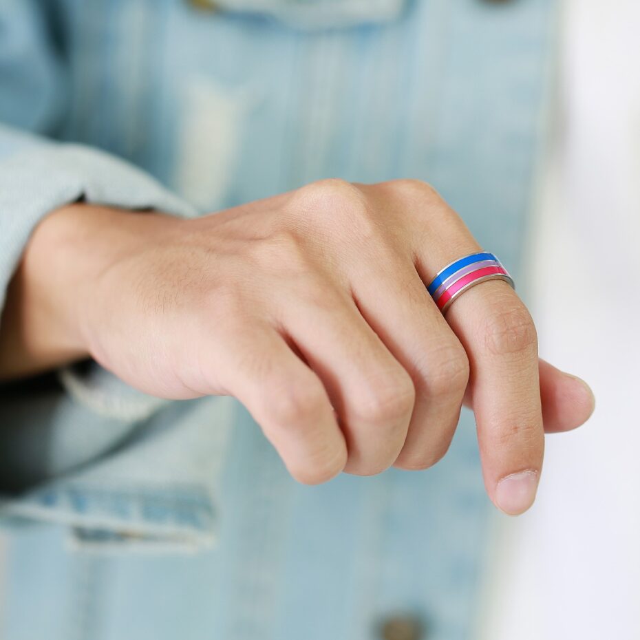 Bisexual Rainbow Flag Couple Rings - Titanium Steel Matching Pride Jewelry | LGBTQ+ Love & Unity Wedding Band Set